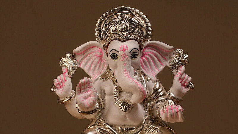 Silver Ganesha Idol Guide: Meaning, Vastu Direction & How to Choose the Right One